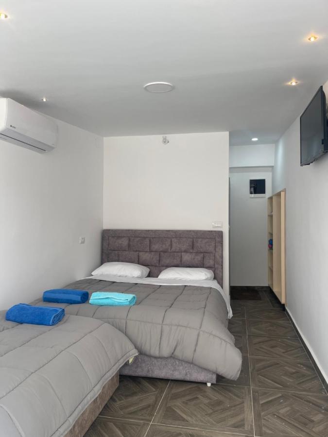 Ylli Guesthouse Permet Exterior photo